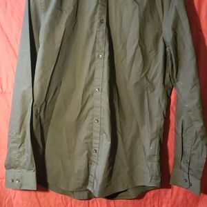 H&M med. Slim fit, long sleeve button up